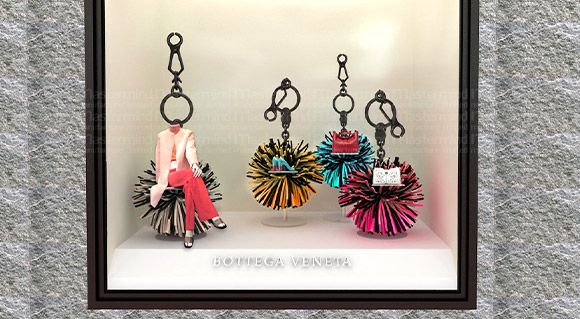 WINDOW DISPLAY AND ROADSHOW